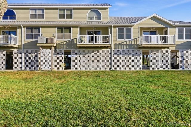 2877 N Rivers Edge Boulevard, Crystal River, FL 34429