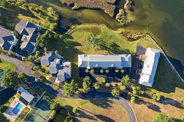 2877 N Rivers Edge Boulevard, Crystal River, FL 34429