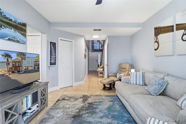 2877 N Rivers Edge Boulevard, Crystal River, FL 34429