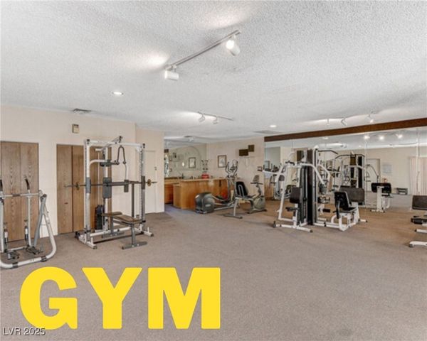 4981 River Glen Drive 63, Las Vegas, NV 89103