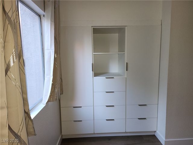 4981 River Glen Drive 63, Las Vegas, NV 89103