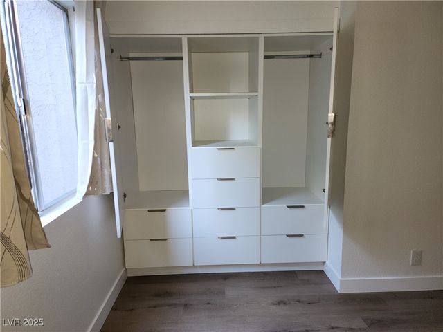 4981 River Glen Drive 63, Las Vegas, NV 89103