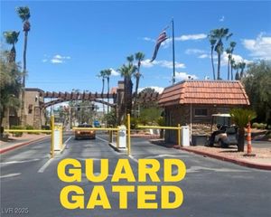 4981 River Glen Drive 63, Las Vegas, NV 89103