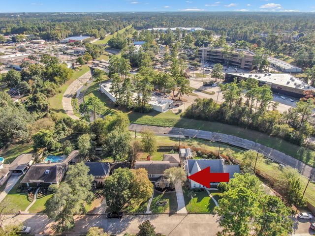 723 Shadowbrook Drive, Spring, TX 77380