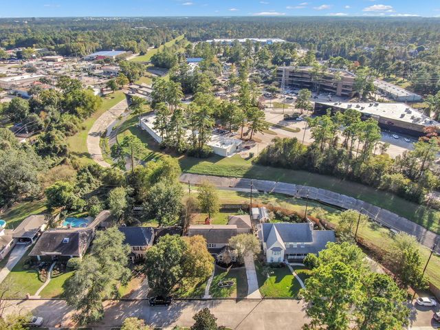 723 Shadowbrook Drive, Spring, TX 77380