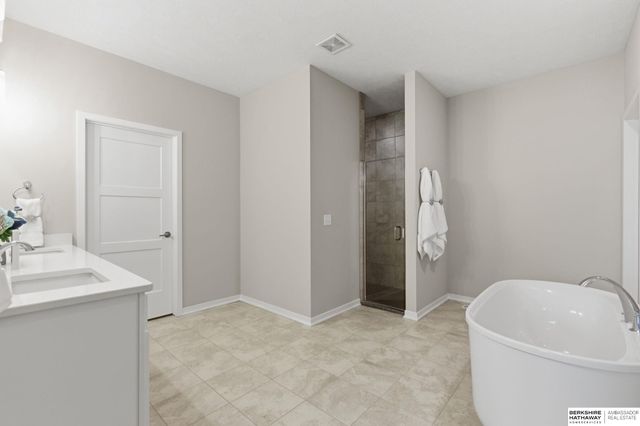 19825 Briar Street, Gretna, NE 68028