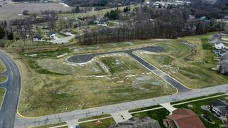 334 N Sweet Briar Court, Columbia City, IN 46725