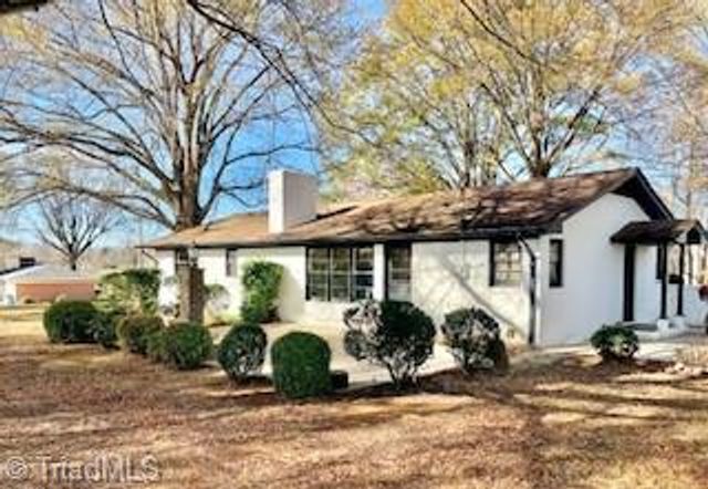 1942 Flat Rock Road, Reidsville, NC 27320