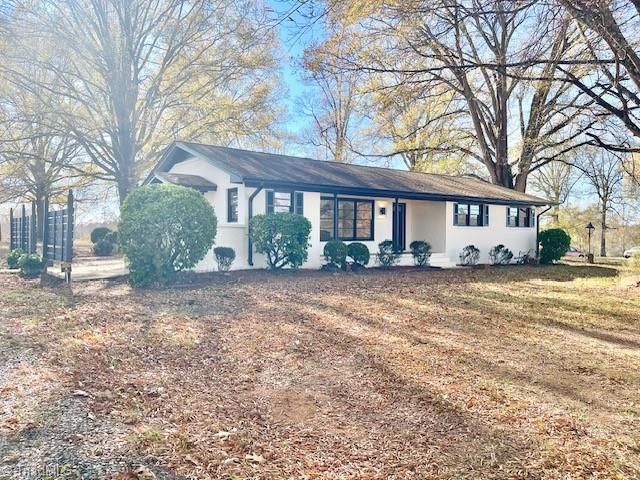 1942 Flat Rock Road, Reidsville, NC 27320
