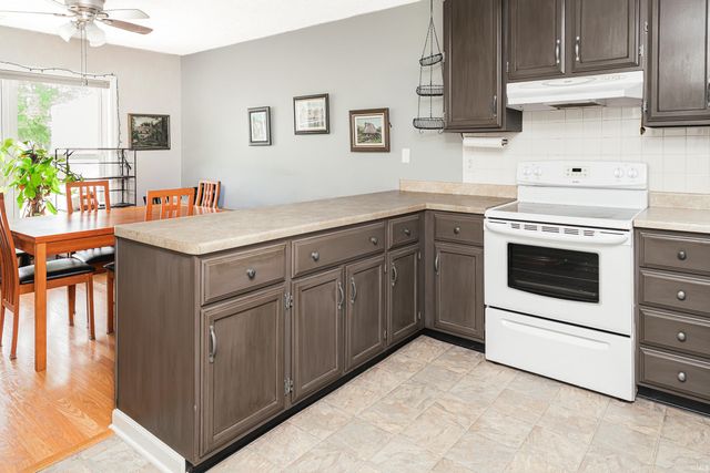 1130 E Carnaby Street, Bloomington, IN 47401
