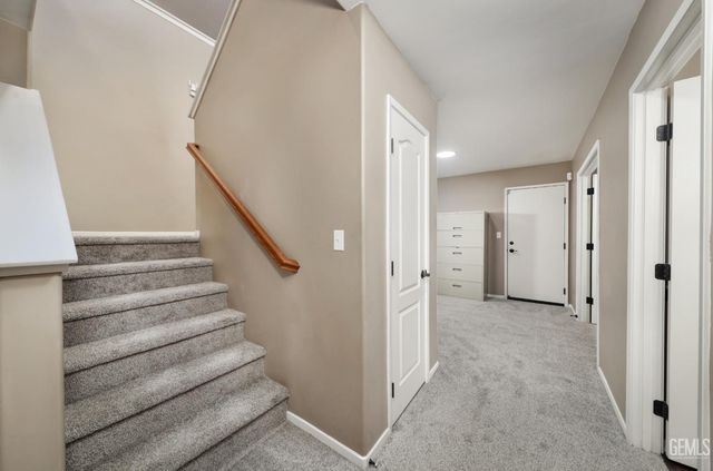 12307 Great Country Drive, Bakersfield, CA 93312