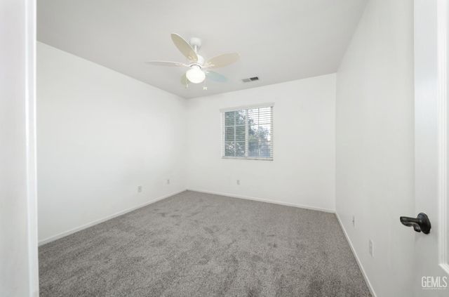 12307 Great Country Drive, Bakersfield, CA 93312