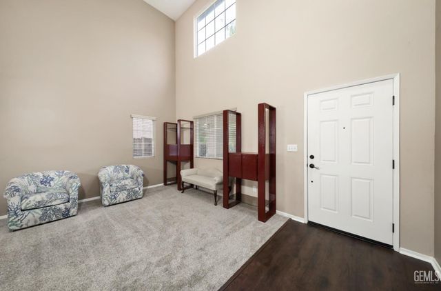 12307 Great Country Drive, Bakersfield, CA 93312