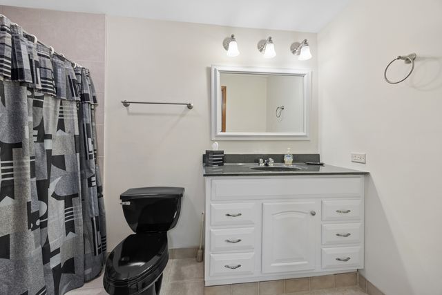 17119 Dooneen Avenue, Tinley Park, IL 60477