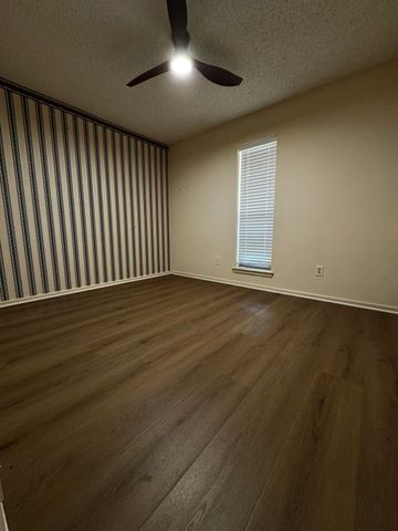 8260 Tudor Lane, Argyle, TX 76226