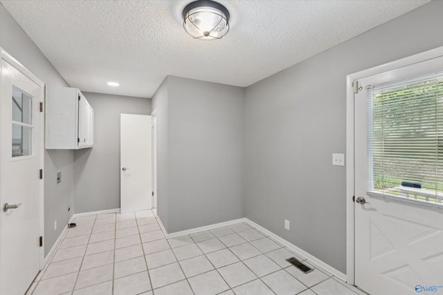 153 Jacque Jim Drive NE, Huntsville, AL 35810