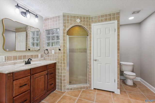 153 Jacque Jim Drive NE, Huntsville, AL 35810