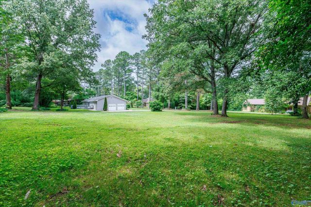 153 Jacque Jim Drive NE, Huntsville, AL 35810