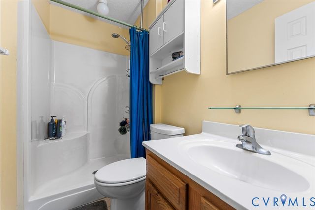 10109 Robin Lee Ln, Henrico, VA 23060