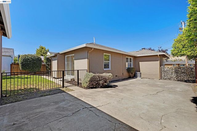 1987 San Rafael St, San Leandro, CA 94577