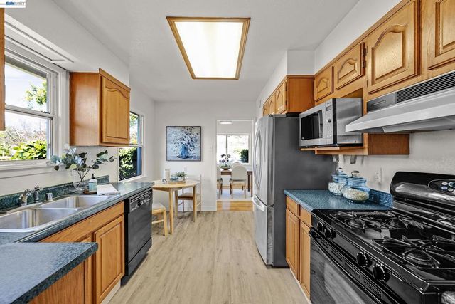 1987 San Rafael St, San Leandro, CA 94577