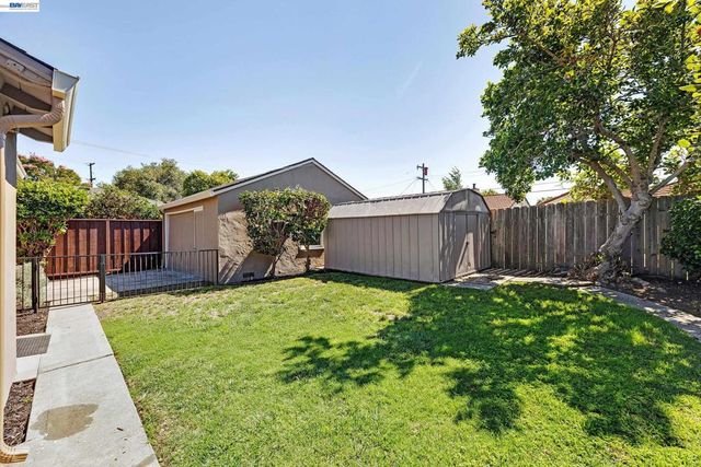 1987 San Rafael St, San Leandro, CA 94577