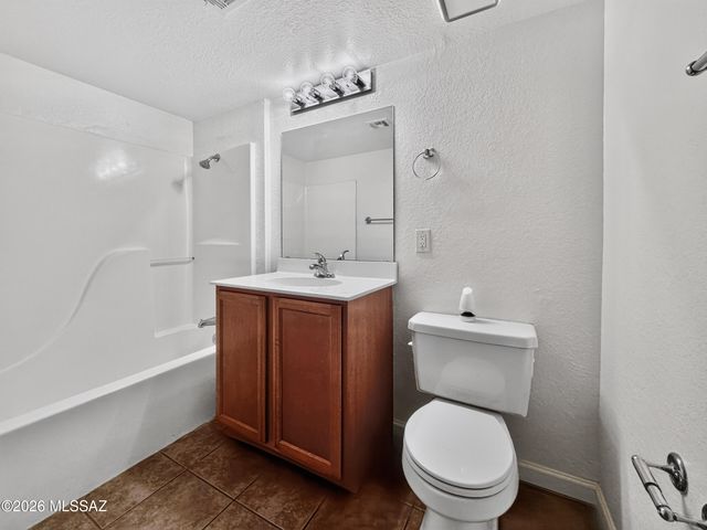 101 S Players Club Dr Apt 25102, Tucson, AZ 85745