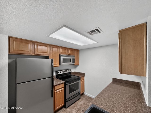 101 S Players Club Dr Apt 25102, Tucson, AZ 85745