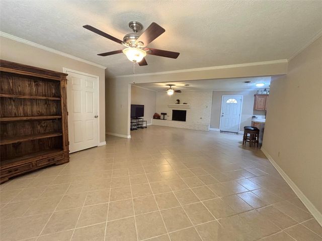 1733 Us Highway 190 E, Woodville, TX 75979