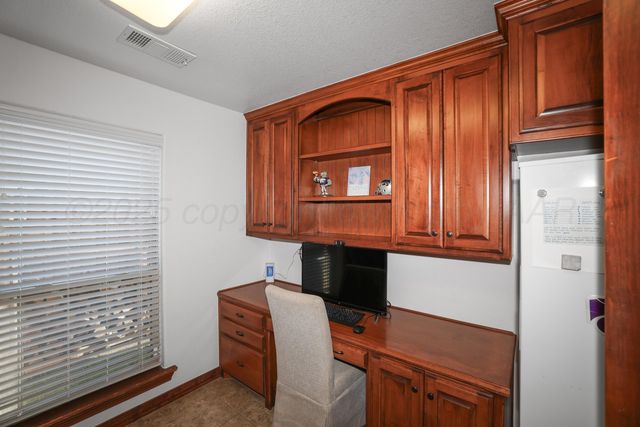 7405 S New England Parkway, Amarillo, TX 79119