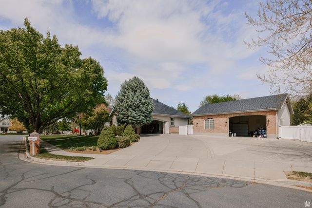 4848 W SAMPSON CT, Highland, UT 84003