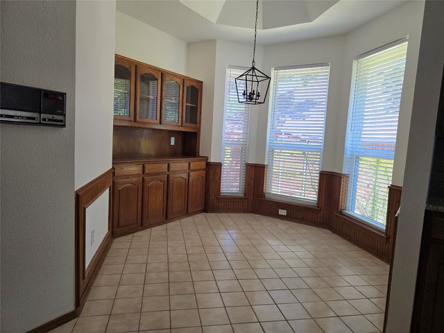 2954 Woodland Hills Drive, Grapevine, TX 76051