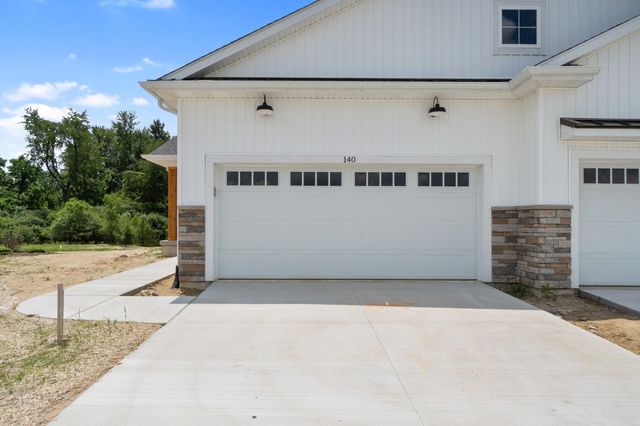 134 Ashley Court, Brooklyn, MI 49230