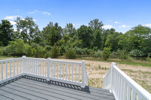 134 Ashley Court, Brooklyn, MI 49230