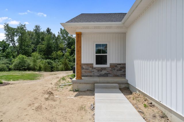 134 Ashley Court, Brooklyn, MI 49230