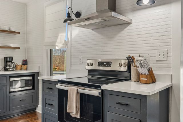 3221 Hansen Avenue, Columbus, GA 31904