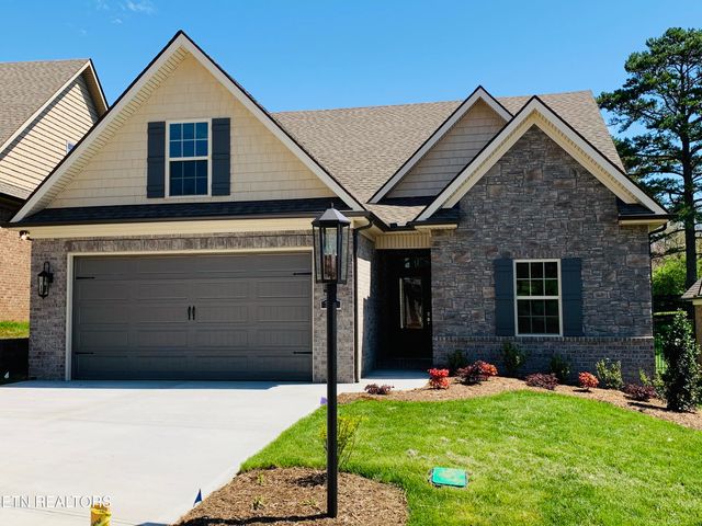 9975 Rio Bravo Lane, Knoxville, TN 37922