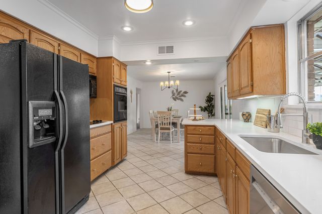 13535 Janwood Lane, Farmers Branch, TX 75234
