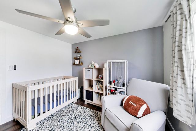 1605 W Lexington Drive, Arlington Heights, IL 60004