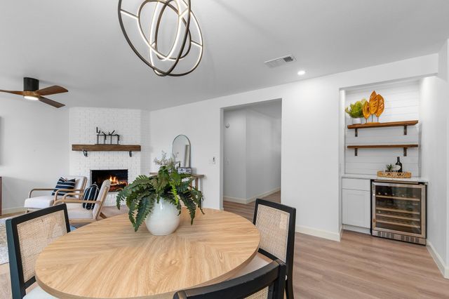 2700 Rock Terrace DR, Austin, TX 78704