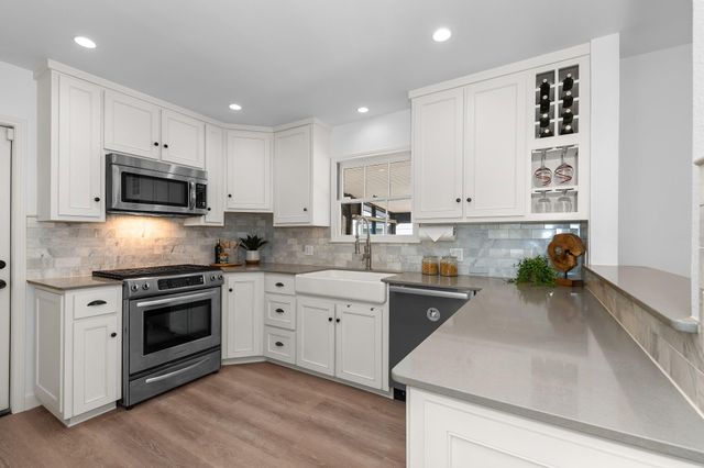 2700 Rock Terrace DR, Austin, TX 78704