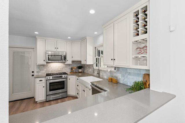 2700 Rock Terrace DR, Austin, TX 78704