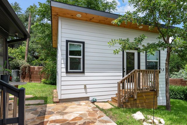 2700 Rock Terrace DR, Austin, TX 78704