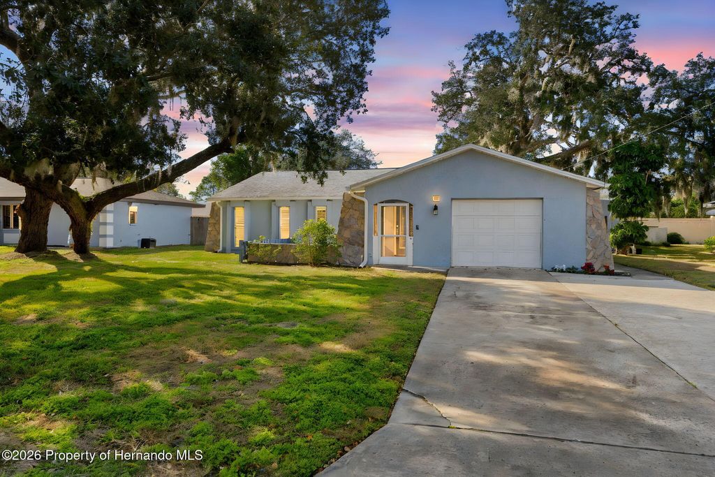 2399 Gallagher Avenue, Spring Hill, FL 34606