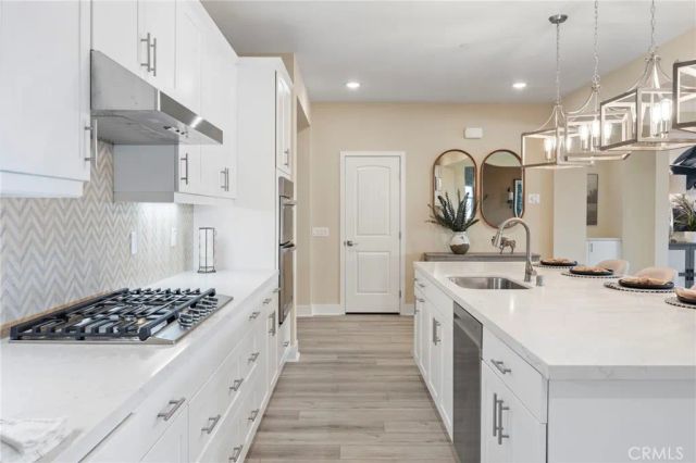 6100 Saddlehorn Lane, Jurupa Valley, CA 92509