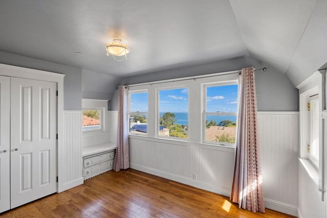 218 4th Street, Pacific Grove, CA 93950