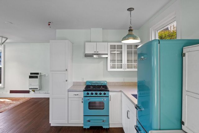 218 4th Street, Pacific Grove, CA 93950
