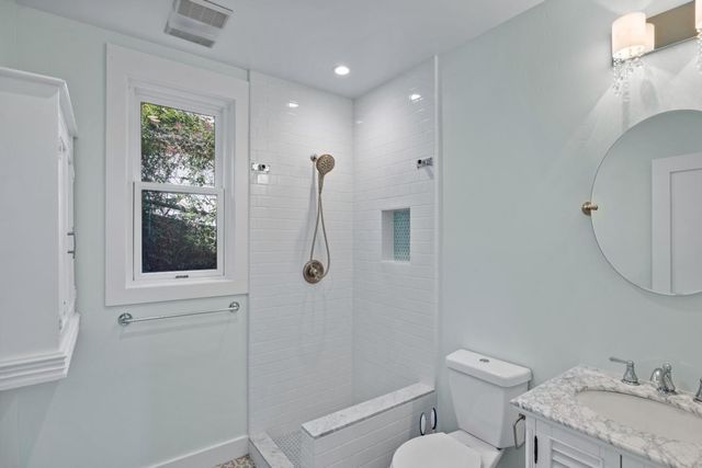 218 4th Street, Pacific Grove, CA 93950