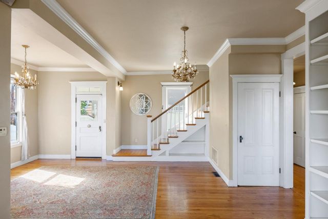 218 4th Street, Pacific Grove, CA 93950