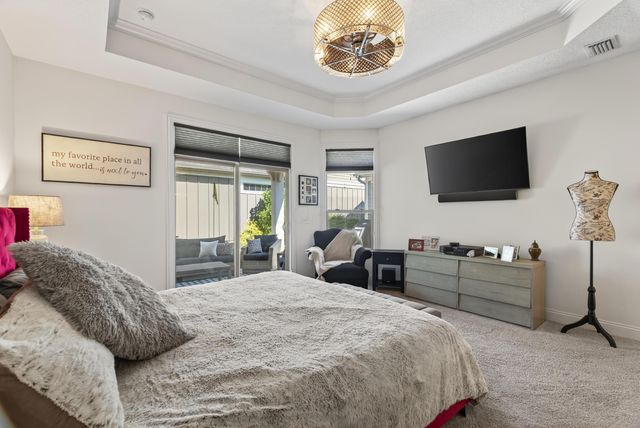 6452 Nature Nook Drive, Lewis Center, OH 43035